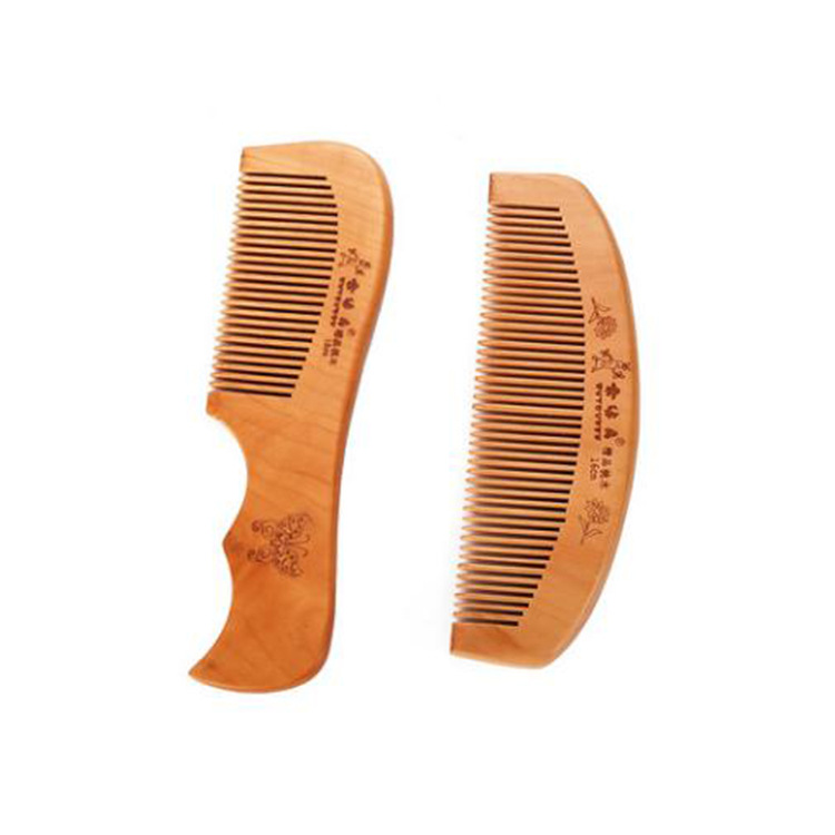 Carved old peach comb men and women home thickened anti-static hair hair hair hair comb wood comb Item Picture