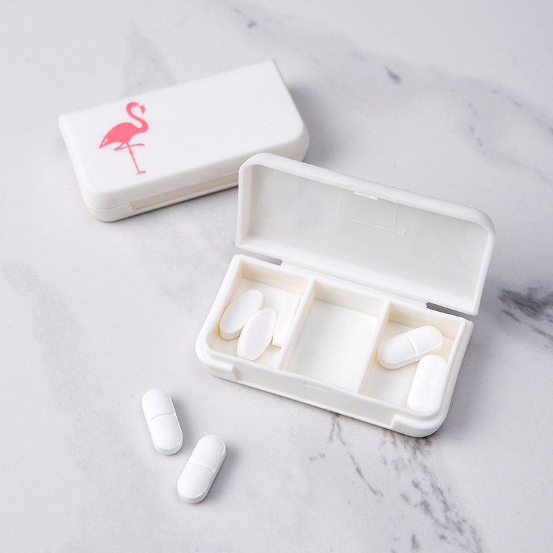 Three compartments portable medicine box mini pill box travel medicine box details Picture