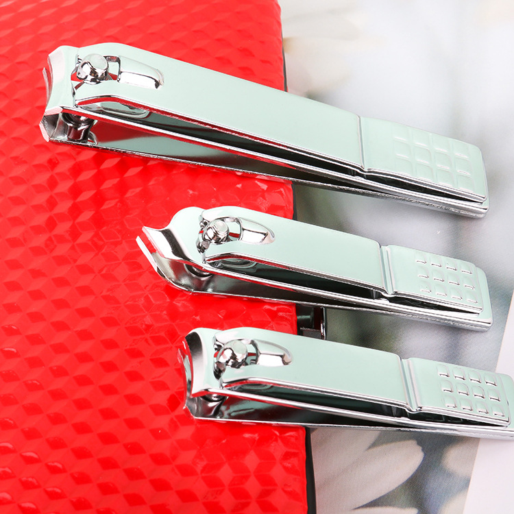 Large 16-piece beauty set fashionable portable nail clipper set Multi-function manicure nail clipper nail clipper set Application Scenario