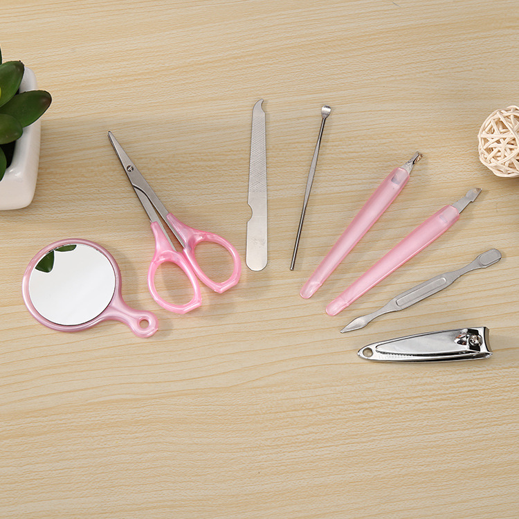 Nail set eight sets of nail clippers nail clippers eight sets of beauty tools manufacturers direct sales Application Scenario