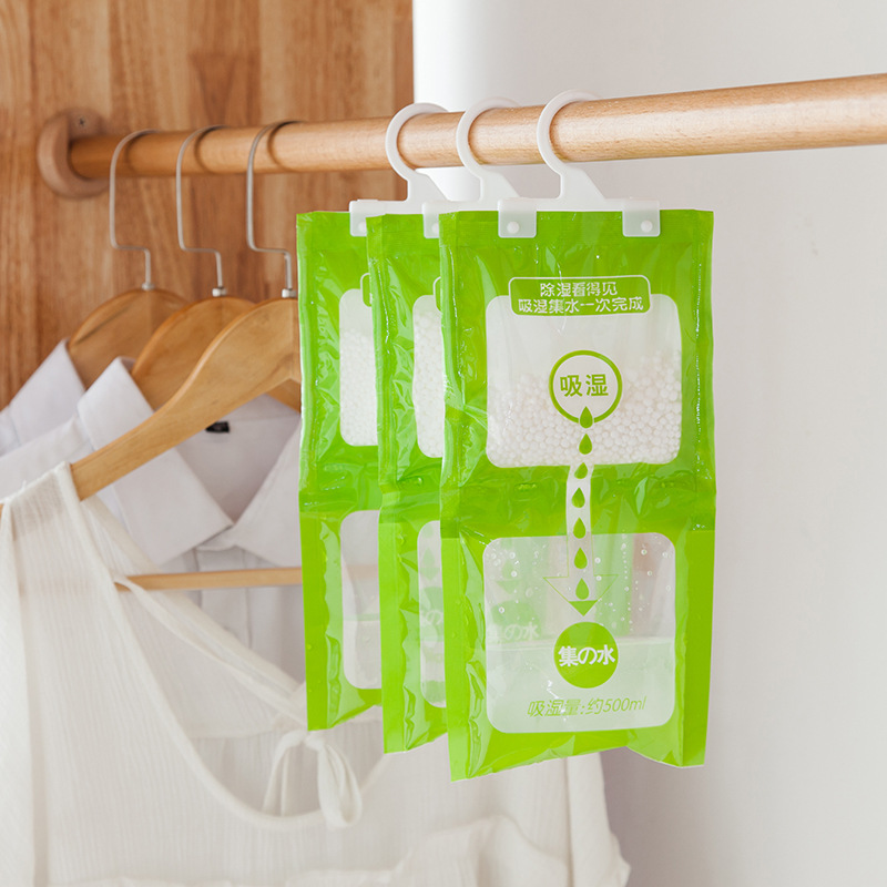 Special can hang wardrobe moisture-proof agent dehumidifying bag Room dehumidifying agent wardrobe wardrobe hanging moisture bag anti-mildew Item Picture