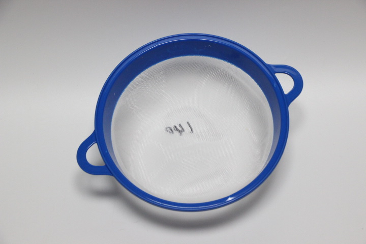 Plastic flour sieve double ear flour sieve cake mold wholesale baking utensils details Picture