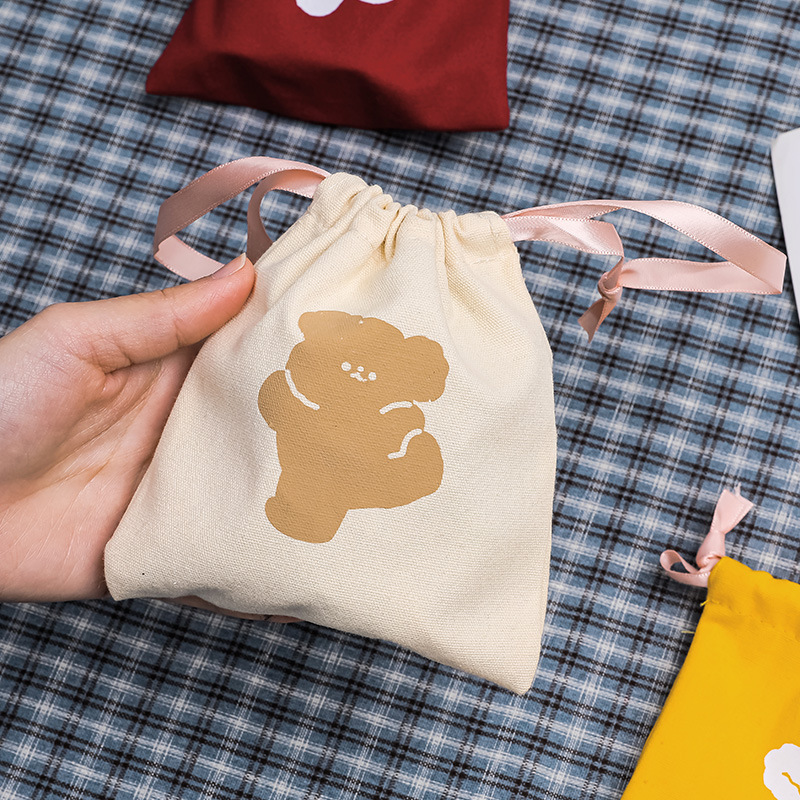 Cartoon bear bundle pocket student ins girl heart canvas storage bag lovely dustproof drawstring storage cloth bag Specification drawing