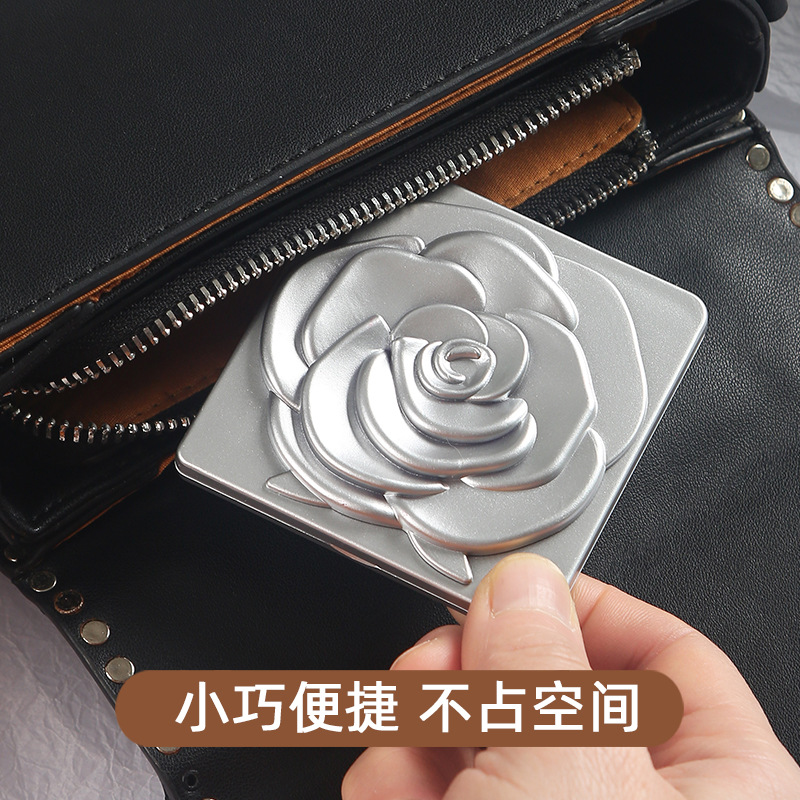 Trendy small mirror portable makeup mirror Nordic style light luxury double-sided folding mirror high appearance horizontal plane mirror carry-on mirror Application Scenario