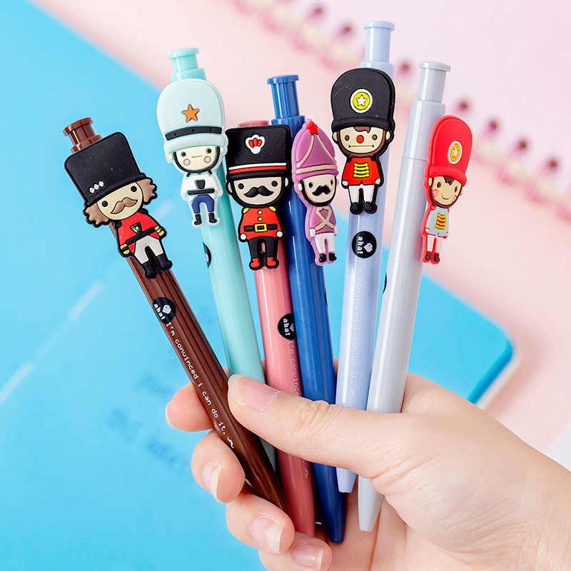 British soldiers creative press 0.5mm student cartoon ballpoint pen wholesale custom manufacturers Specification drawing