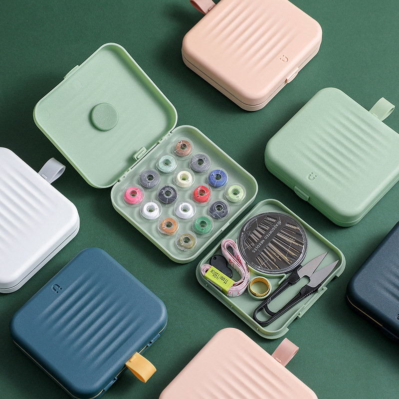 Magnetic needle box home multifunctional needle box hand sewing needle needle storage box sewing needle convenient sewing box set full figure