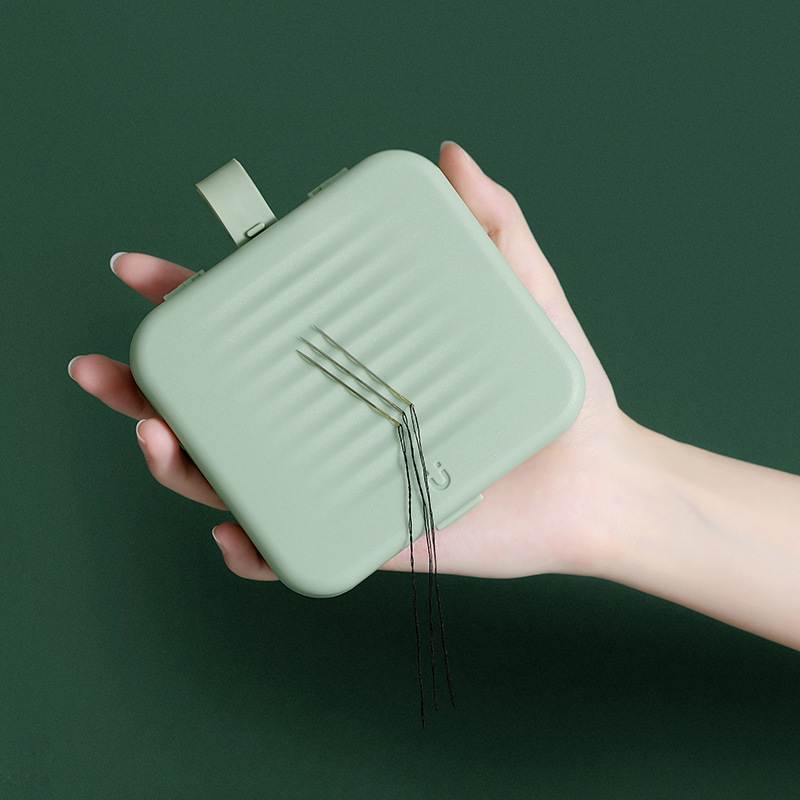 Magnetic needle box home multifunctional needle box hand sewing needle needle storage box sewing needle convenient sewing box set Application Scenario