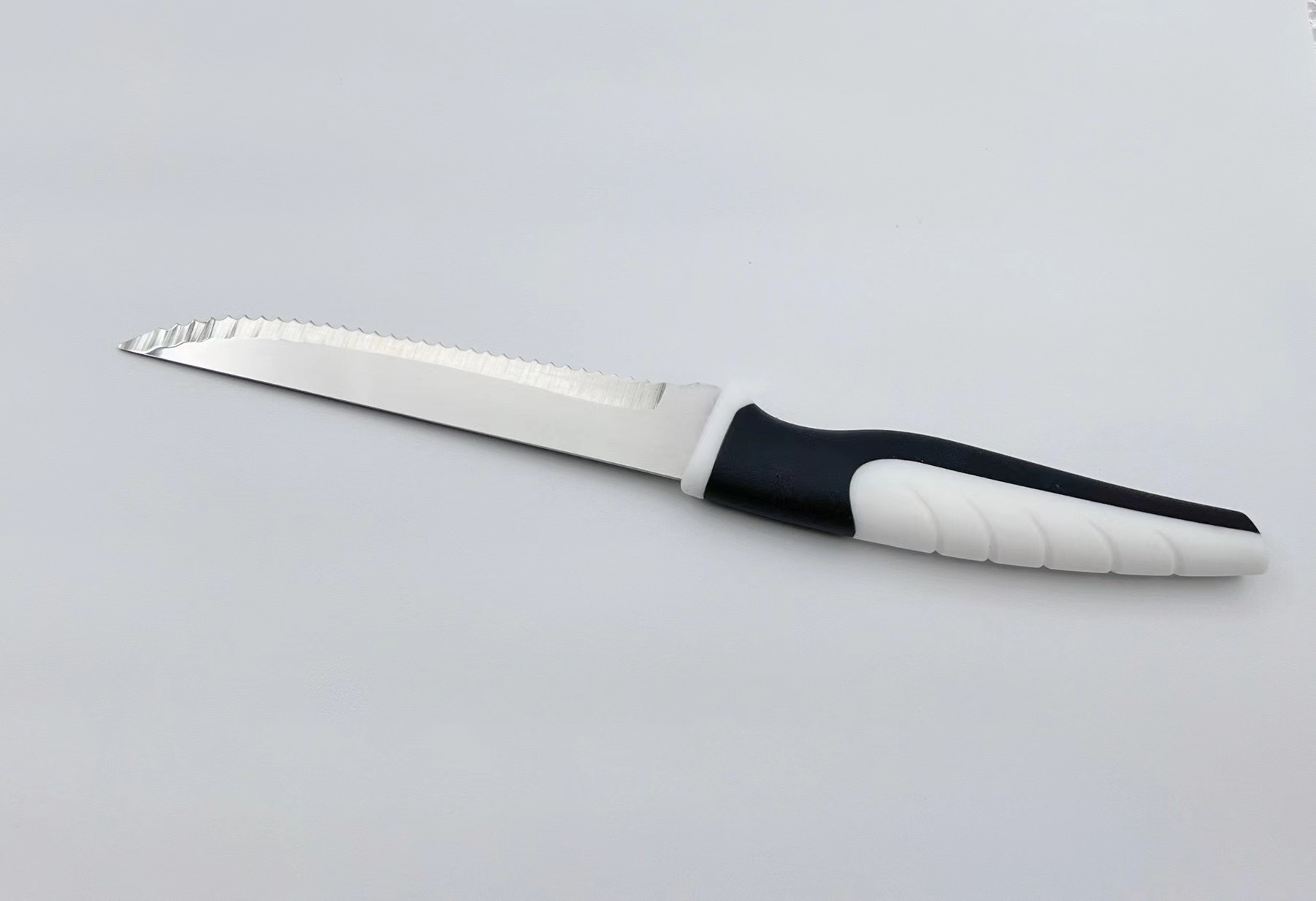Foreign TRADE DIRECT STAINLESS STEEL KITCHEN knife Western knife home SERrated STEAK KNIFE KITCHEN hotel steak knife set Item Picture