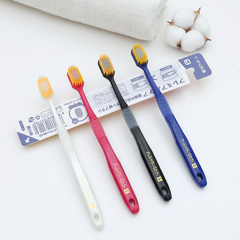 High grade Japanese wide head toothbrush Japanese adult fine soft bamboo charcoal single pack home pack toothbrush Application Scenario