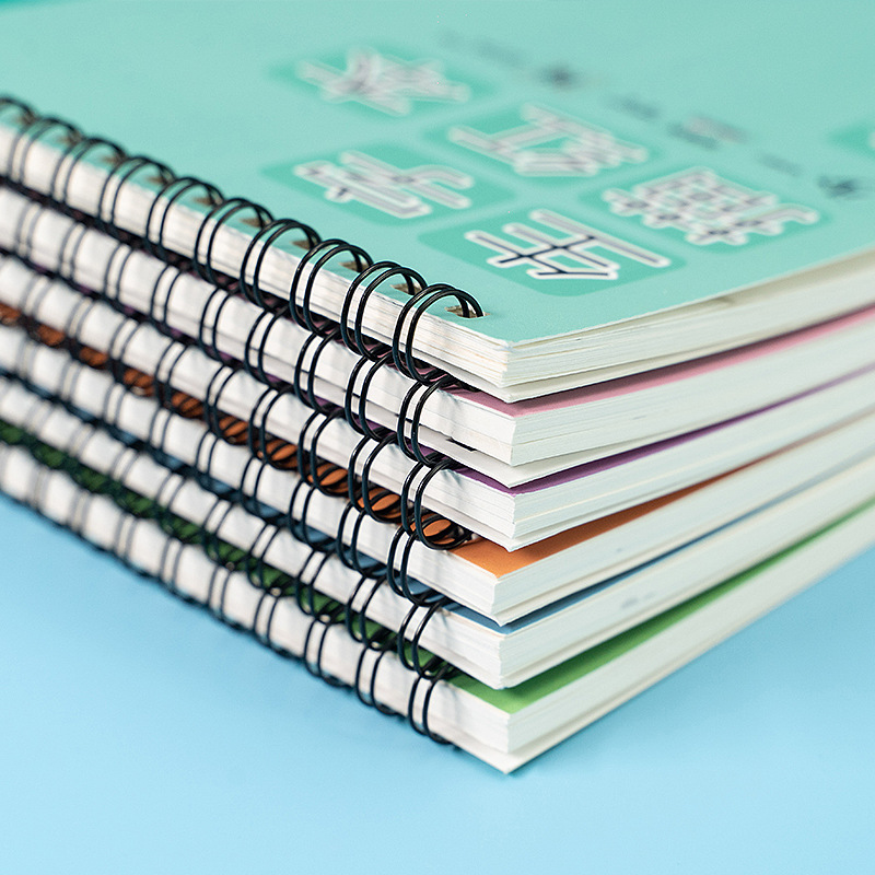 In Grade 12 and Grade 3, regular script in the upper and lower volumes of the red book synchronous text for primary school students to practice word posts for children Application Scenario