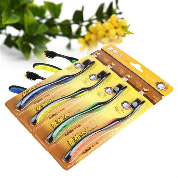 Manufacturers wholesale four gold - grade toothbrush soft hair 4 pack run river's lake place stall source of South Korea toothbrush details Picture