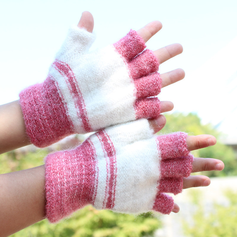 Autumn/winter children 2-7 years old half finger wool gloves Students writing warm knit gloves floor stall cold gloves Application Scenario