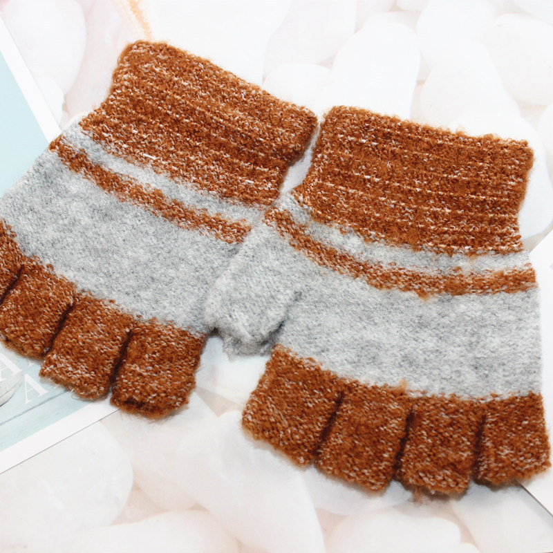 Autumn/winter children 2-7 years old half finger wool gloves Students writing warm knit gloves floor stall cold gloves Specification drawing