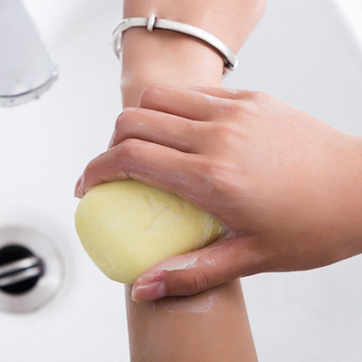 Sulphur soap washing face soap washing hair washing hands washing bath Sulfur soap greasing bezoar soap cleansing face washing soap Application Scenario