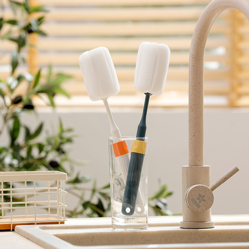 1139 retractable extended handle sponge cup brush cleaning brush Thermos cup kettle brush washing cup milk bottle cleaning brush Application Scenario