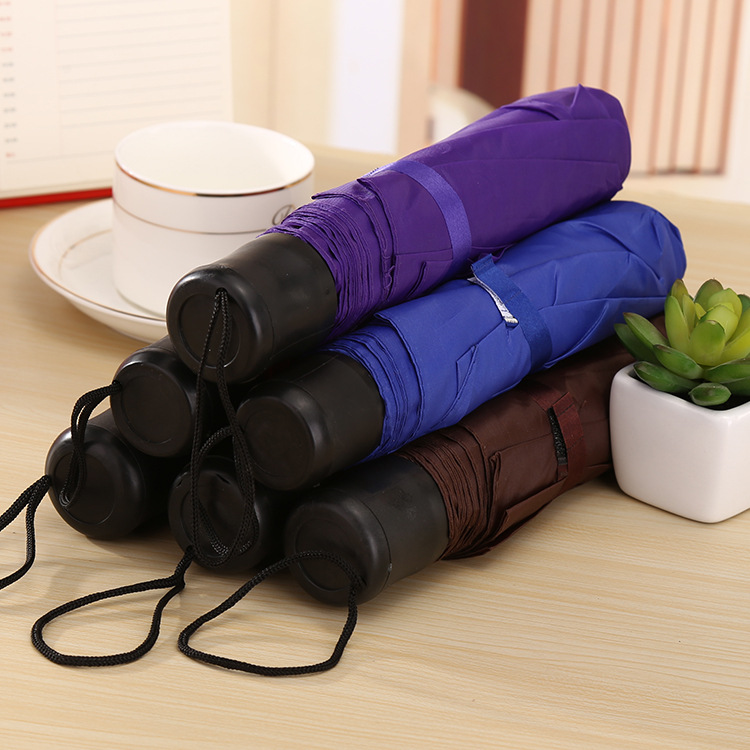 8K solid color umbrella Simple home mini portable three fold umbrella special promotion gift advertisement folding umbrella details Picture