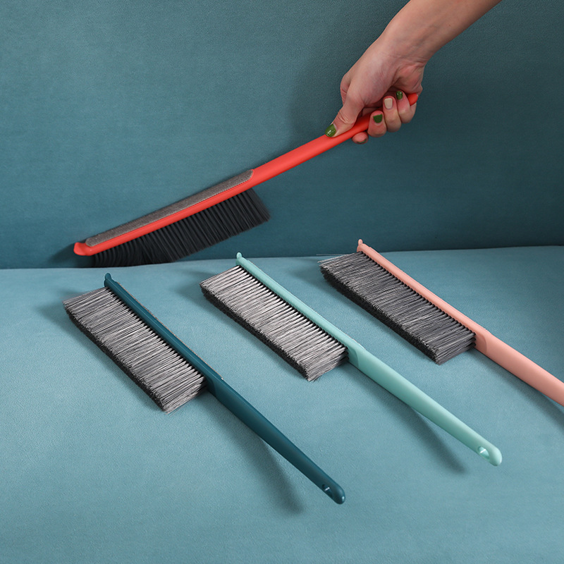 2110 SWEEP bed BRUSH anti dust soft hair household bed clean carpet brush brush broom bedroom electrostatic bed brush details Picture