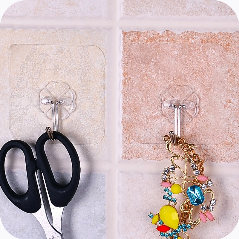 513 transparent strong door behind the adhesive hook pattern nailless trace hanging hook wall bathroom creative hook wholesale Application Scenario