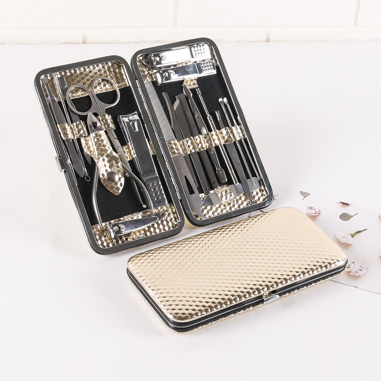 Tuhao gold 19 nail clippers set manufacturers direct multifunctional manicure beauty set tool nail clippers details Picture