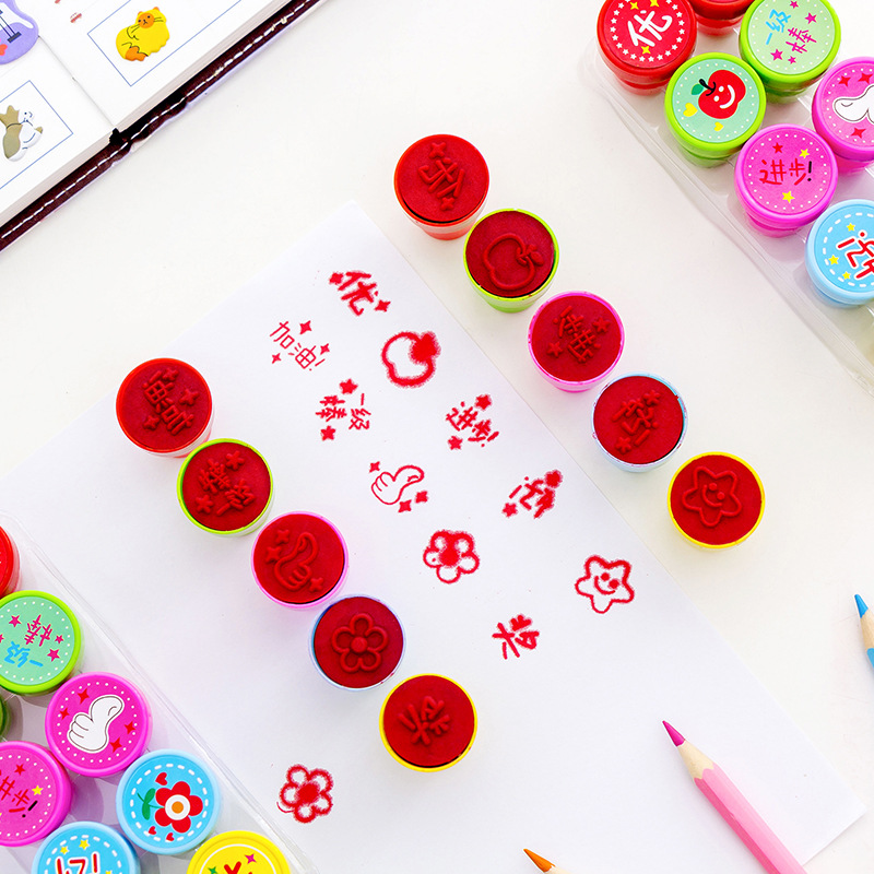 Small red flower style teaching aid seal Student comments seal set Teacher's aide homework comments seal set Item Picture