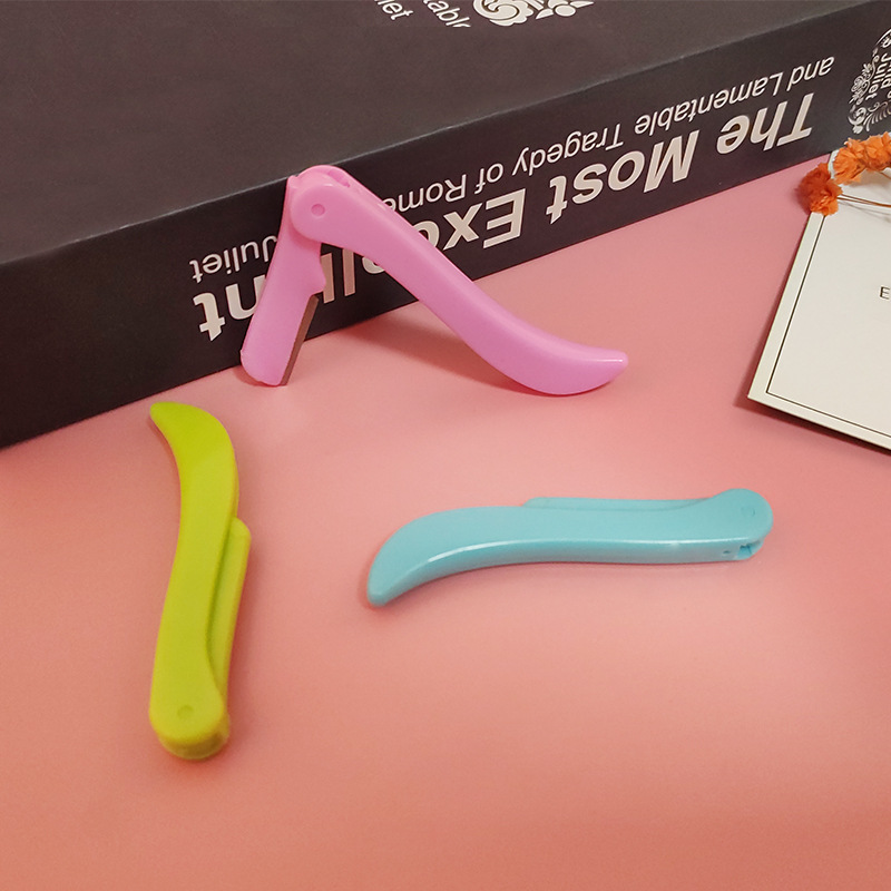 Manufacturers wholesale stainless steel sharp eyebrow shaving knife cosmetic eyebrow shaving knife shaving knife eyebrow trimmer beauty makeup tools Specification drawing