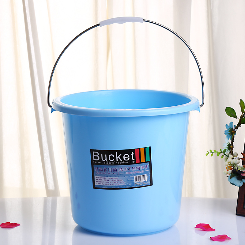 Origin Thickened small plastic bucket 13L smash resistant plastic bucket portable household car wash bucket details Picture