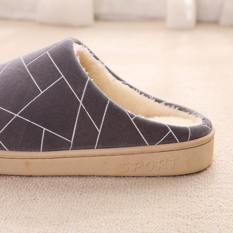 Winter 2020 Korean version of simple hotel women's thick soles home indoor couple hair tote shoes Men thermal home cotton slippers Application Scenario