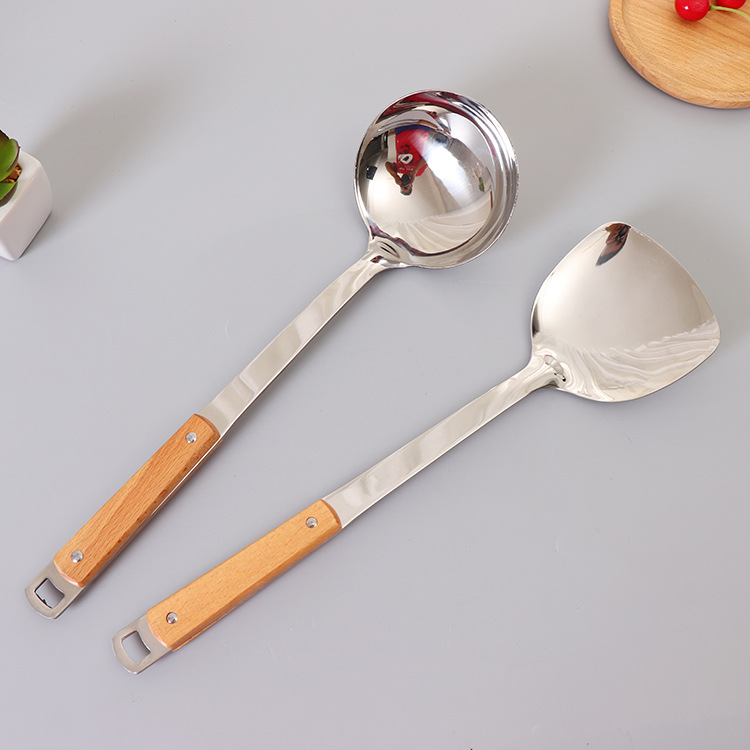 Non-magnetic stainless steel 3 cm thick wooden handle spatula high quality household stainless steel cooking spoon spatula