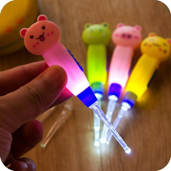 led cartoon animal with light removable ear scoop Children's electronic light emitting ear pick ear scoop ear picker tool