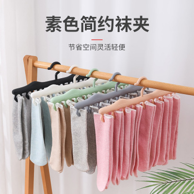 Combining household and commercial use: China's multifunctional broom head
